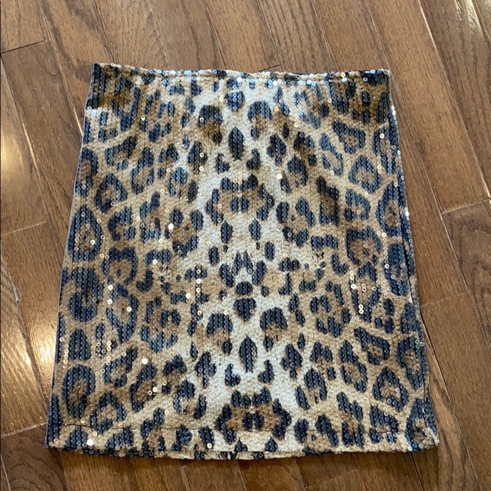 Pippa Lynn Leopard Sequin Skirt Size Medium